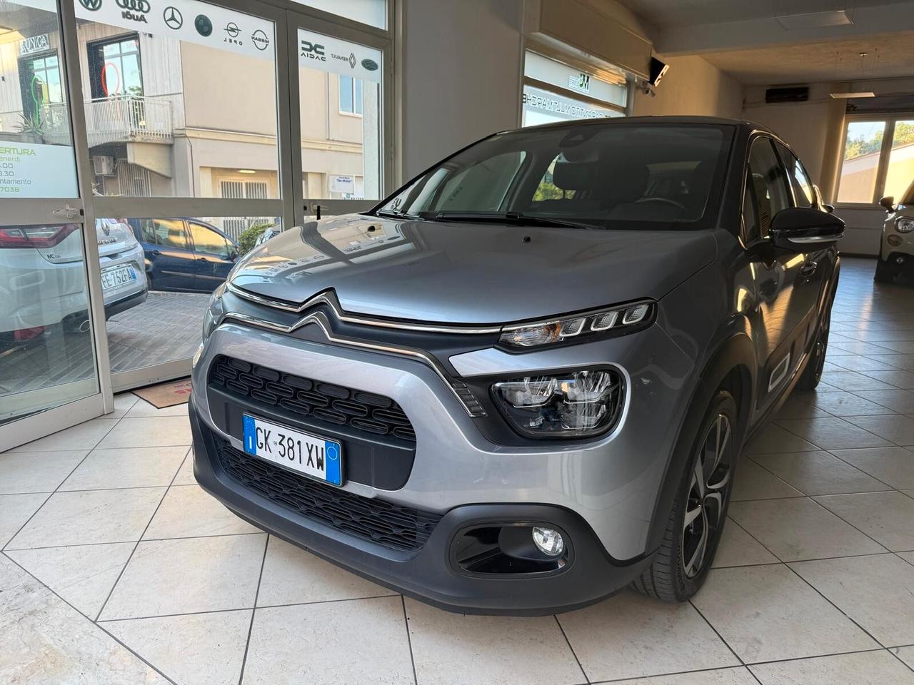 Citroen C3 PureTech 110 S&S Shine Pack