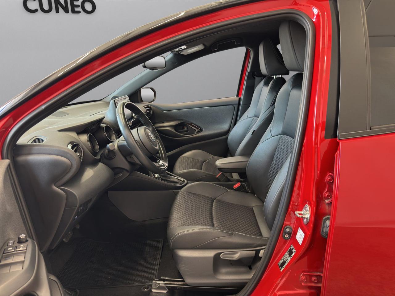 Toyota Yaris 1.5h Style