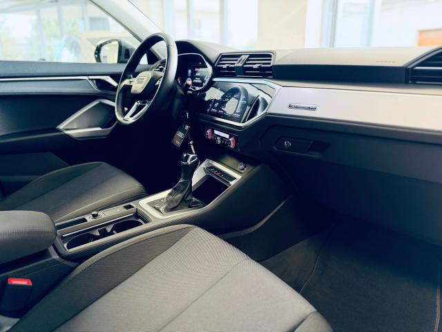 Audi Q3 35 2.0 tdi Business quattro s-tronic