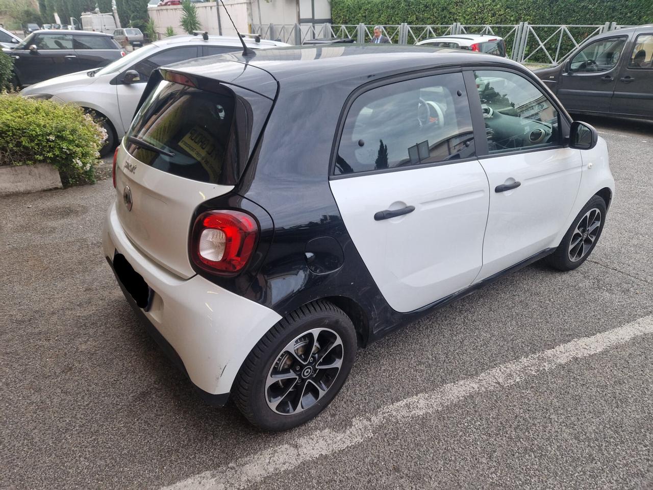 Smart ForFour 70 1.0 Youngster