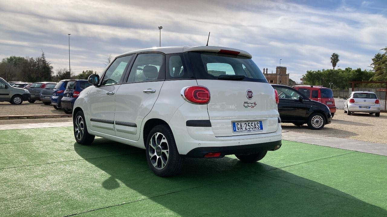 Fiat 500L 1.3 MJT 95 CV NAV 10"