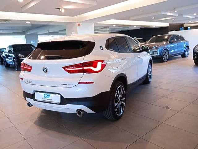 BMW X2 X2 sdrive18d Business Adv auto CERCHI 19 FARI LED