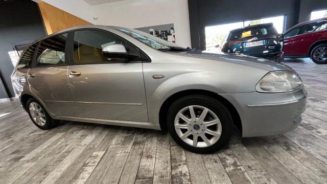 FIAT Croma 1.9 Multijet Active