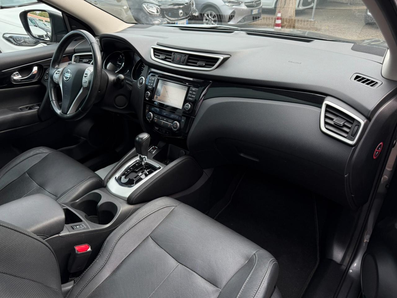 Nissan Qashqai 1.5 dCi Tekna - 2014