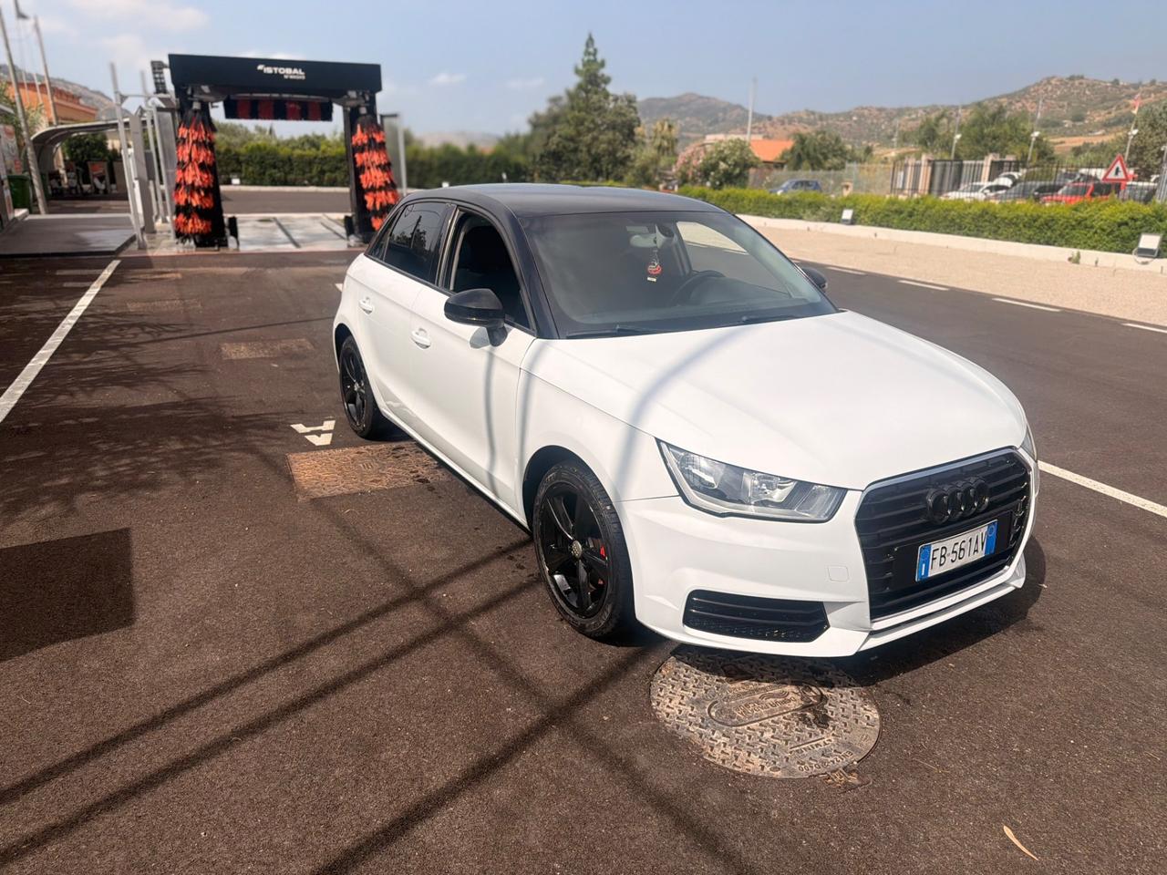 Audi A1 1.4 TDI ultra S tronic Metal plus