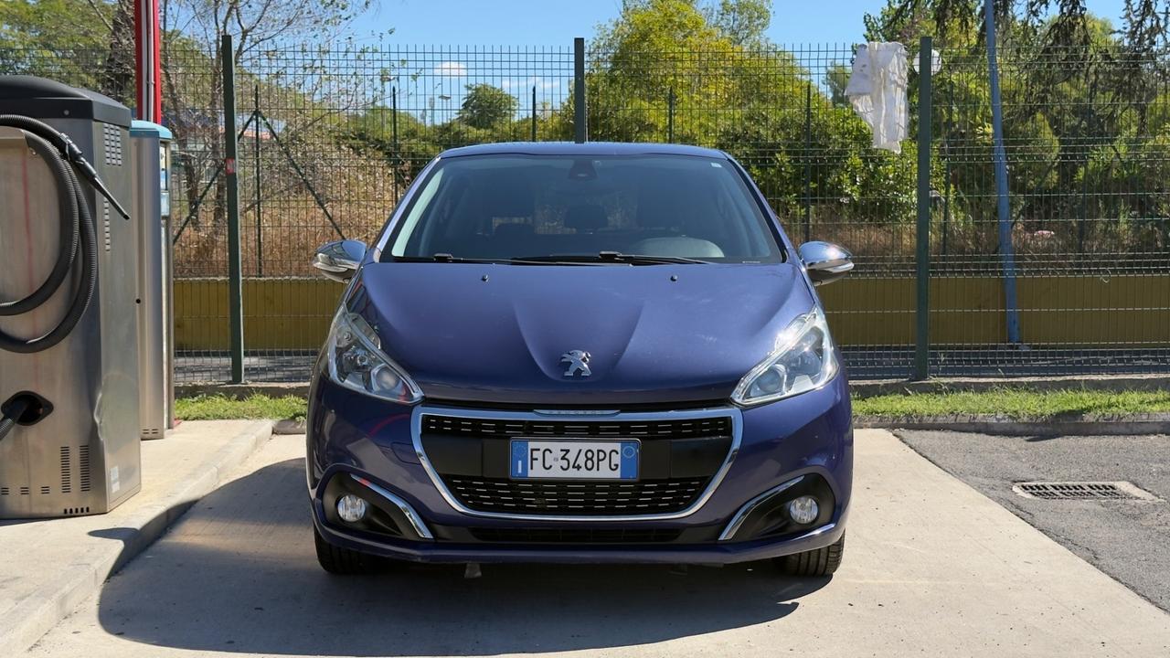 Peugeot 208 PureTech 82 5 porte Allure 2016