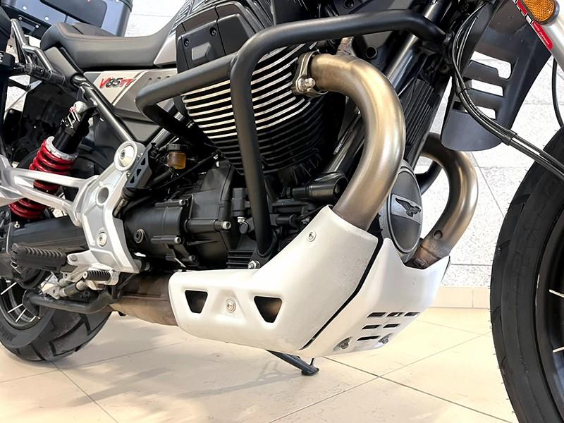Moto Guzzi V85 TT Travel