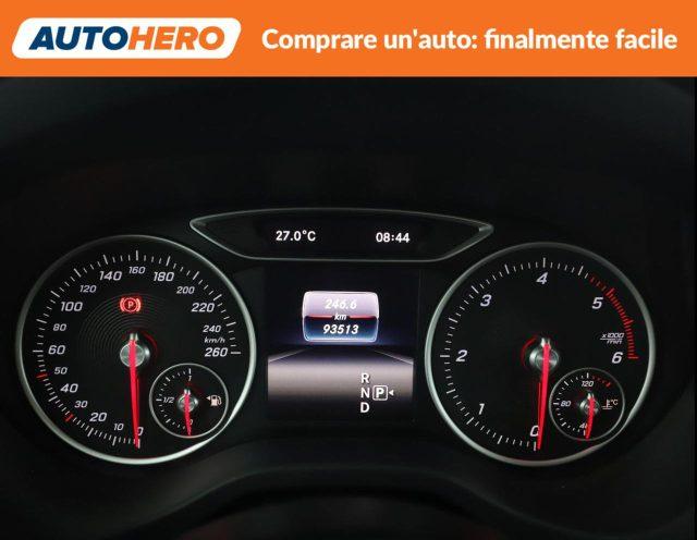 MERCEDES-BENZ A 180 d Automatic Business