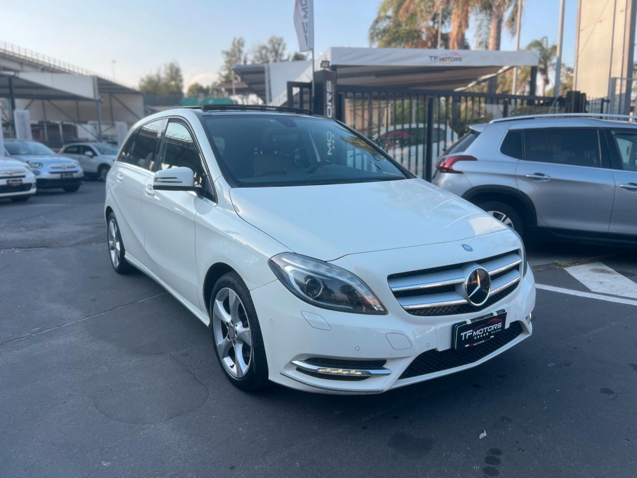 Mercedes Classe B180 TETTO APRIBILE PREMIUM - 2013