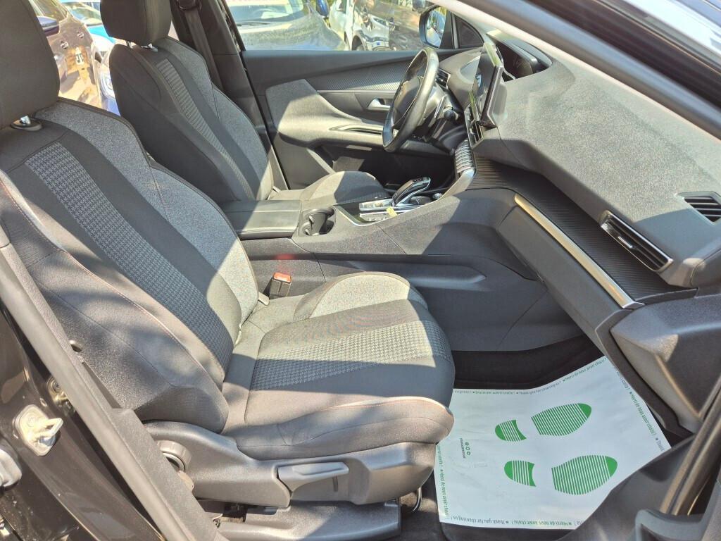 Peugeot 3008 BlueHDi 130CV EAT8 Active Business