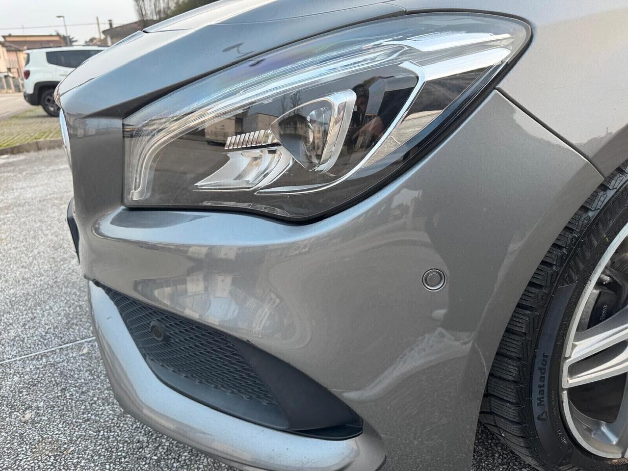 Mercedes-benz CLA 200 d S.W. 4Matic Automatic Business NEOPATENTATI