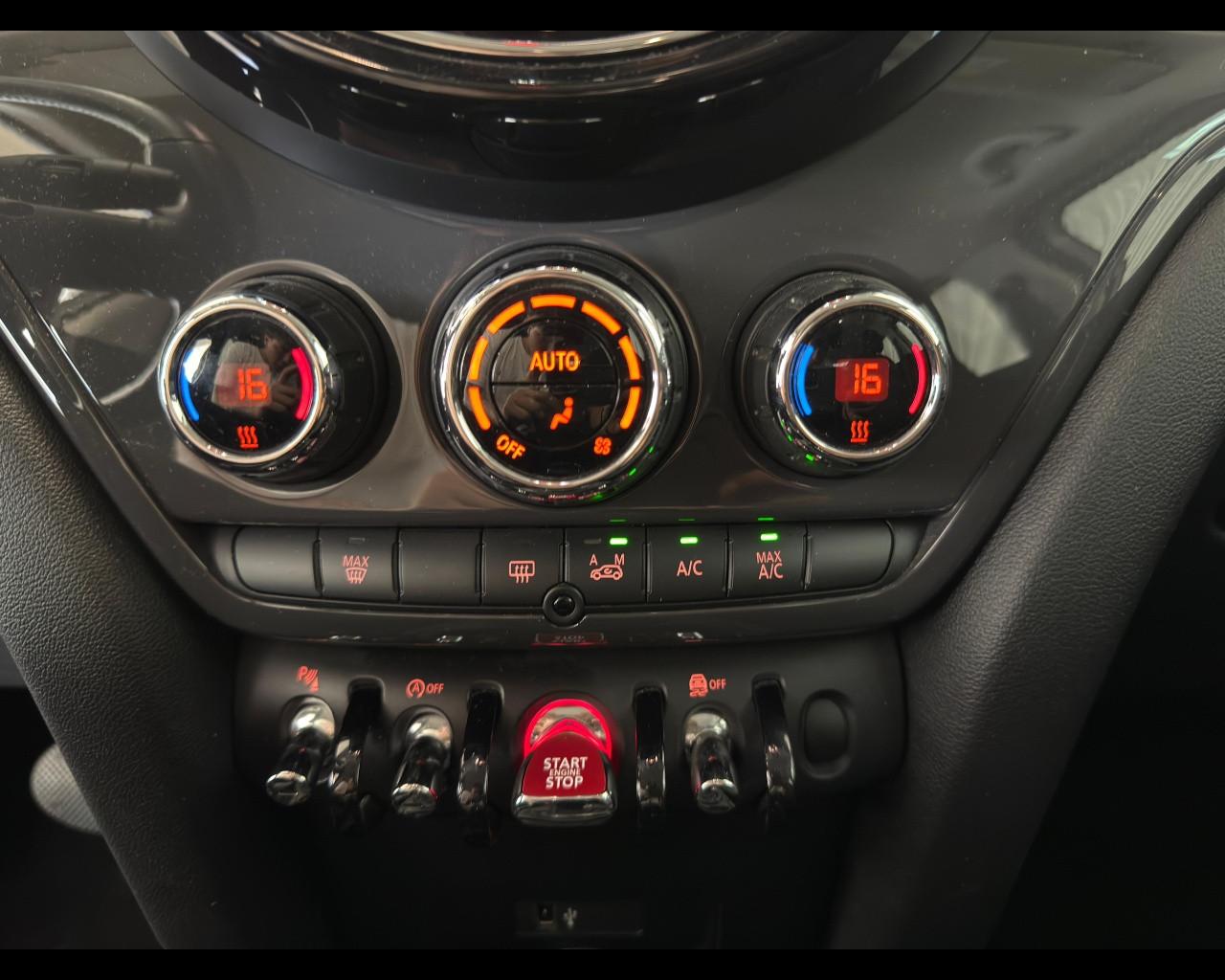 MINI Mini Countrym.(F60) - Mini 2.0 Cooper D Northwood Edition Countryman