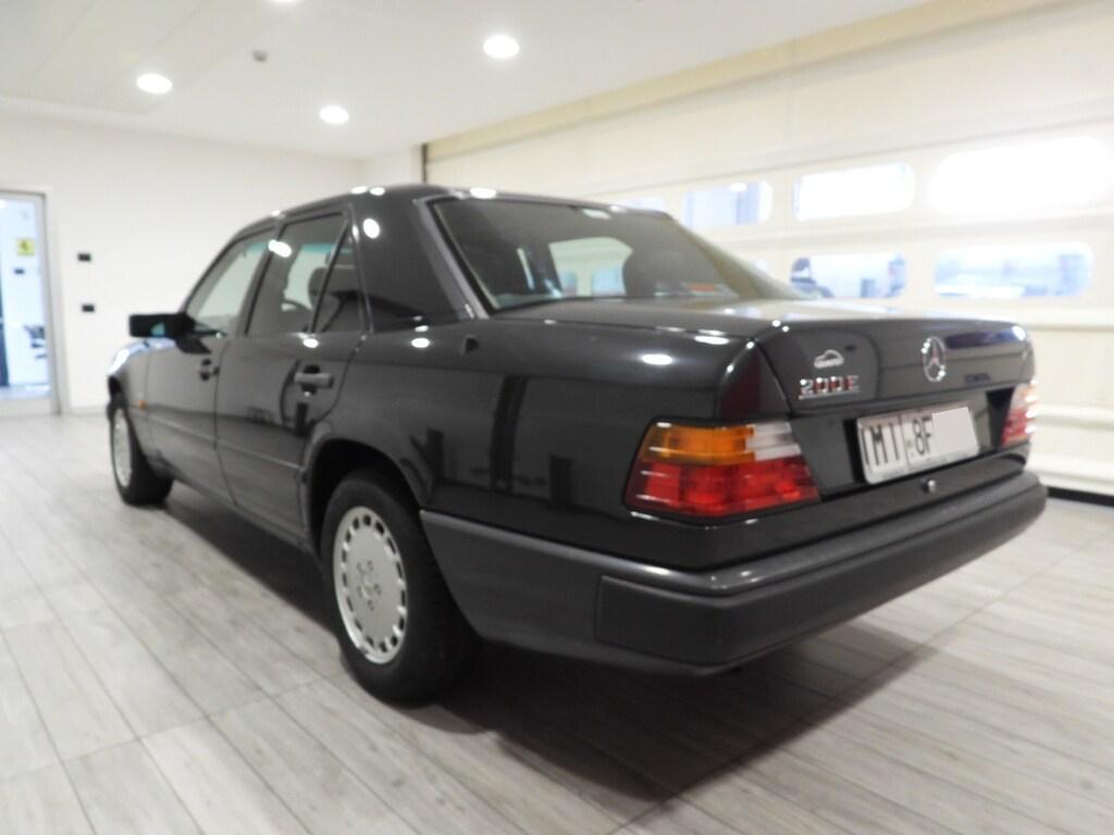Mercedes Classe E 200 200 E