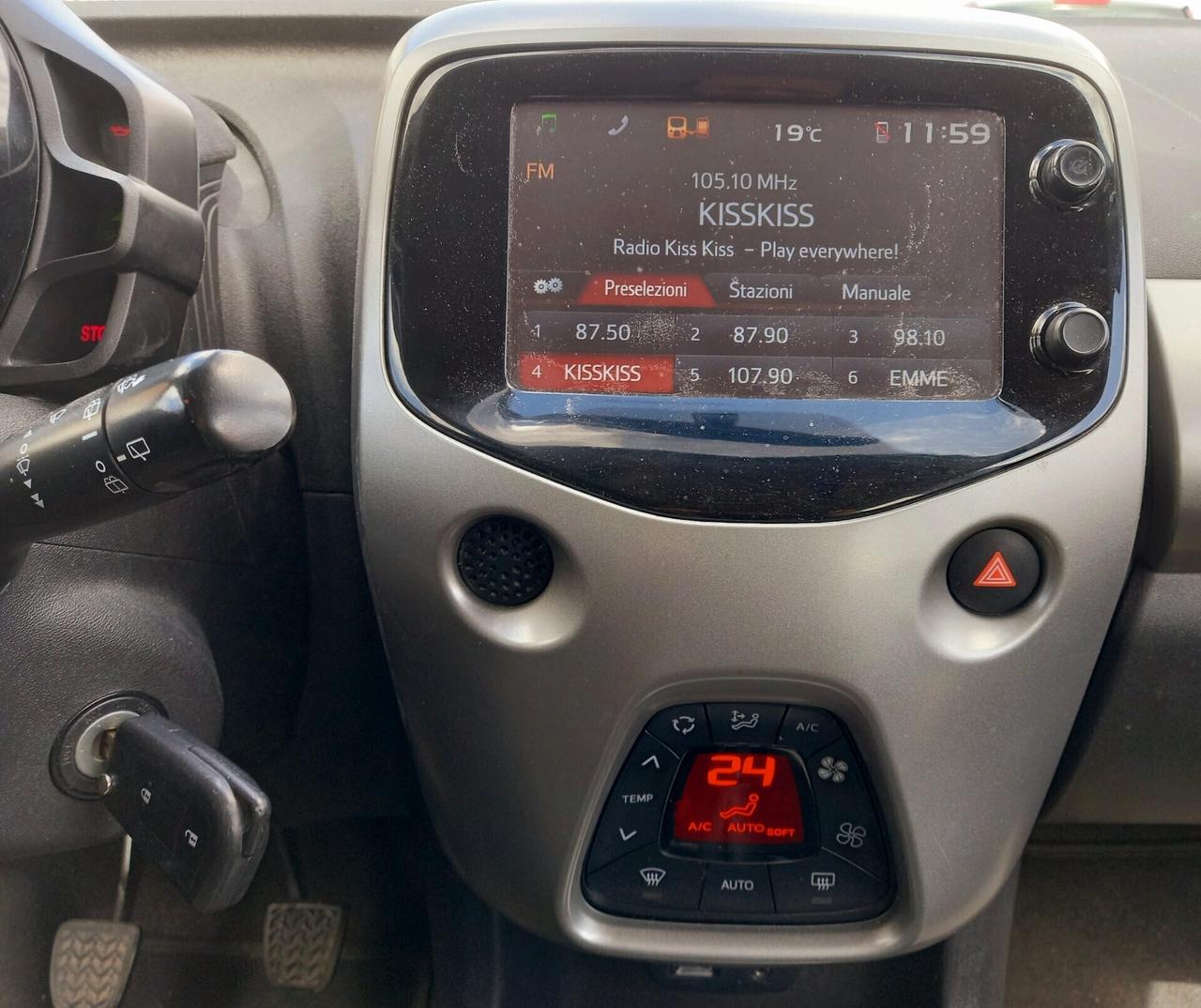 Toyota Aygo 1.0 x-cool 69cv 5 porte Full 2016