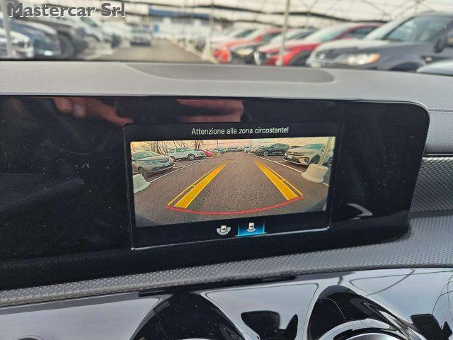 MERCEDES-BENZ CLA 200 Shooting Brake d Sport auto tg : GK808ZT