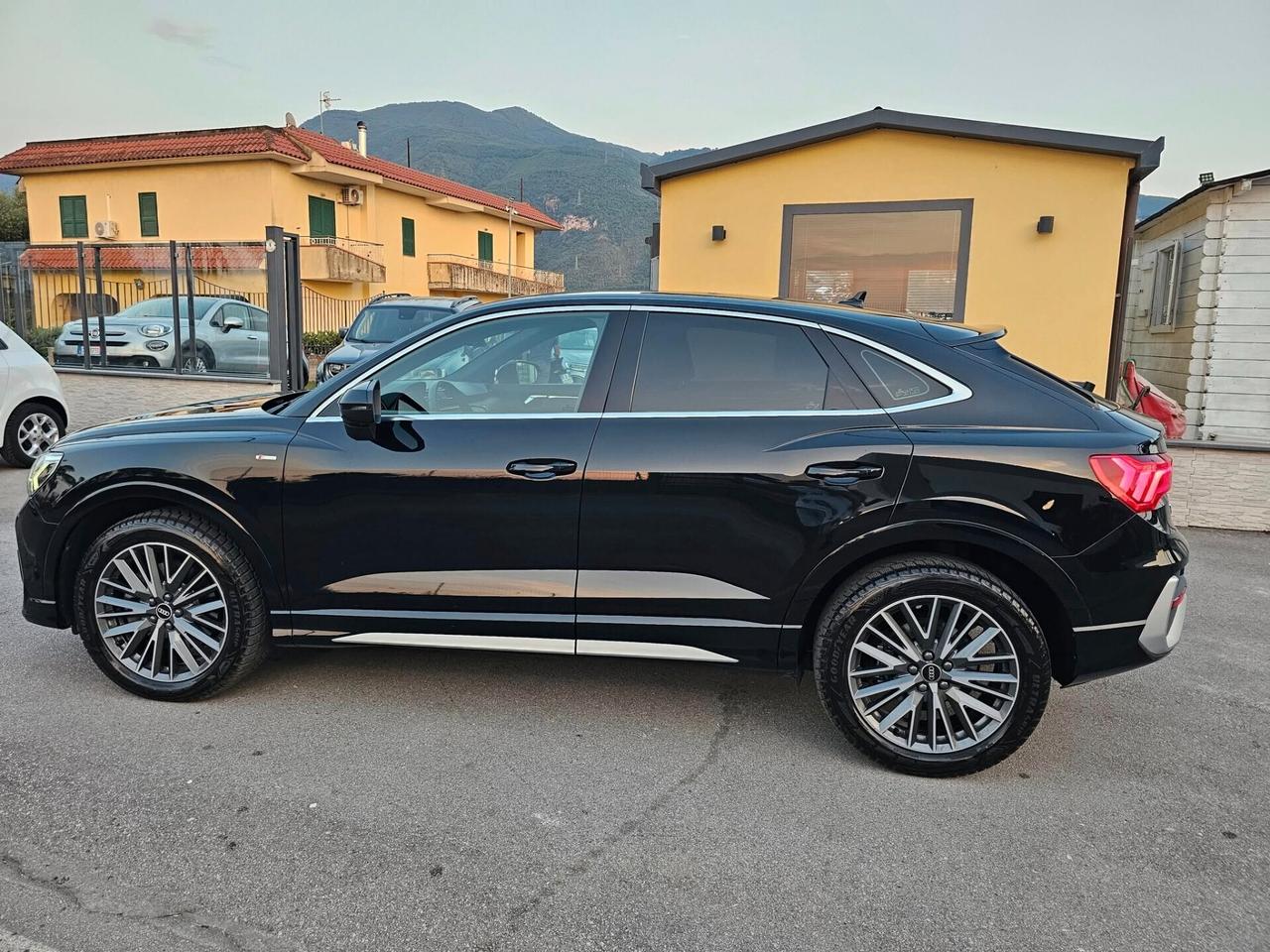 Audi Q3 40 TDI quattro S tronic S line 200 CV