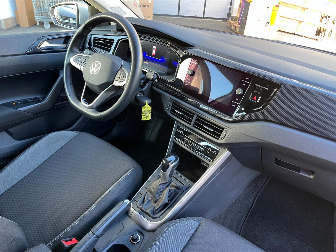 Volkswagen Polo 1.0 tsi life 95cv dsg