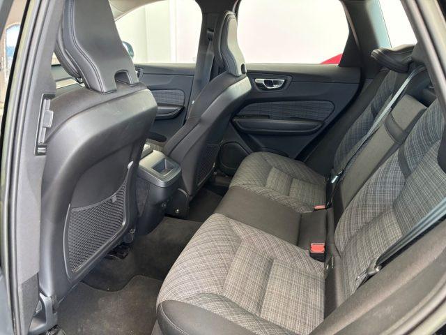 VOLVO XC60 B4 (d) automatico Essential N1