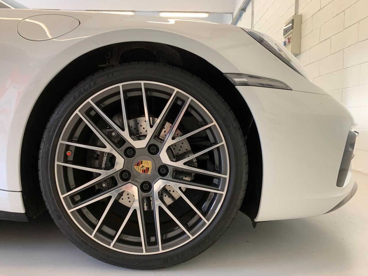 Porsche 911 VIII Carrera 992 Coupe 3.0 auto