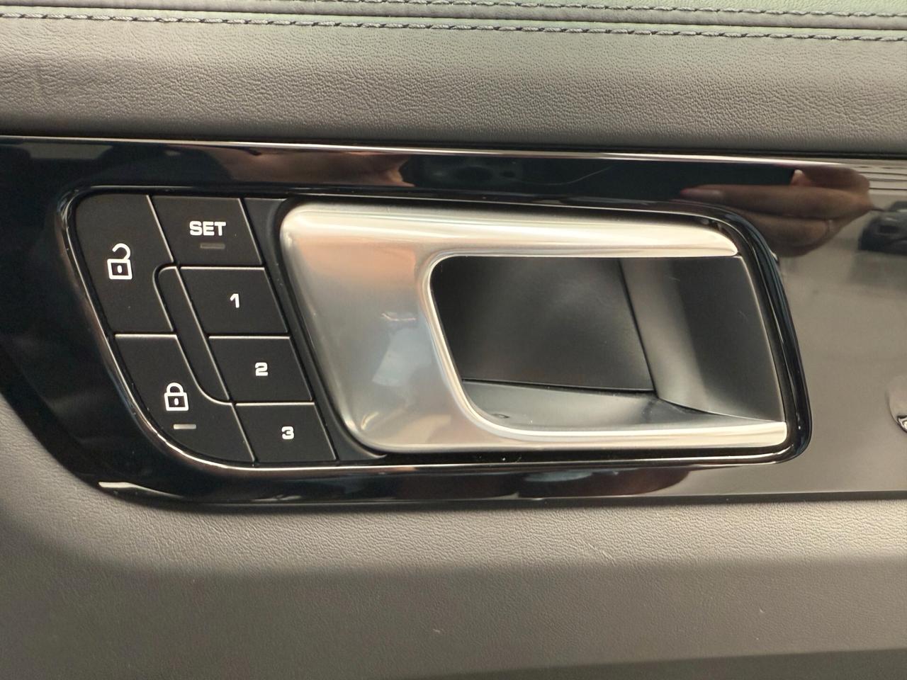Porsche Cayenne 3.0 V6 FULL OPTIONAL