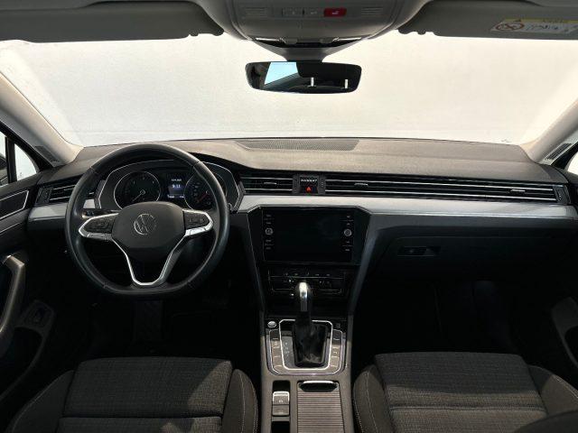 VOLKSWAGEN Passat Variant 2.0 TDI DSG ELEGANCE ---40000km