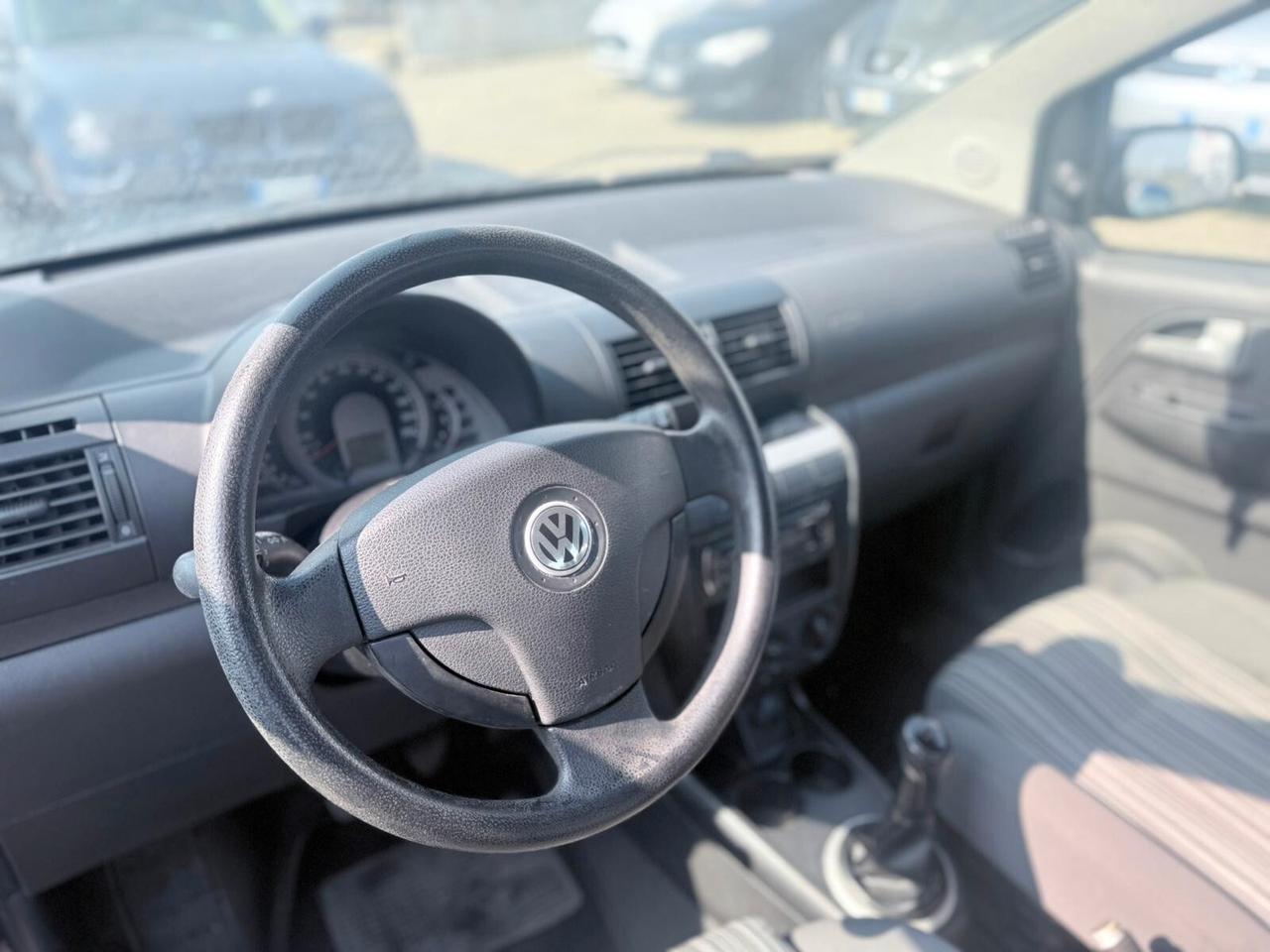 Volkswagen Fox 1.2 BENZINA 2009 NEOP.