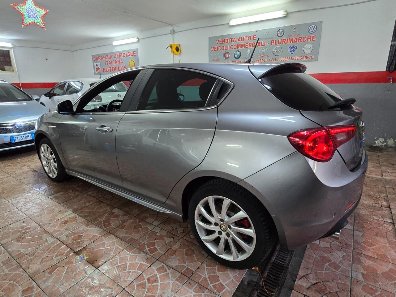 ALFA GIULETTA EXCLUSIVE 170CV DA VETRINA