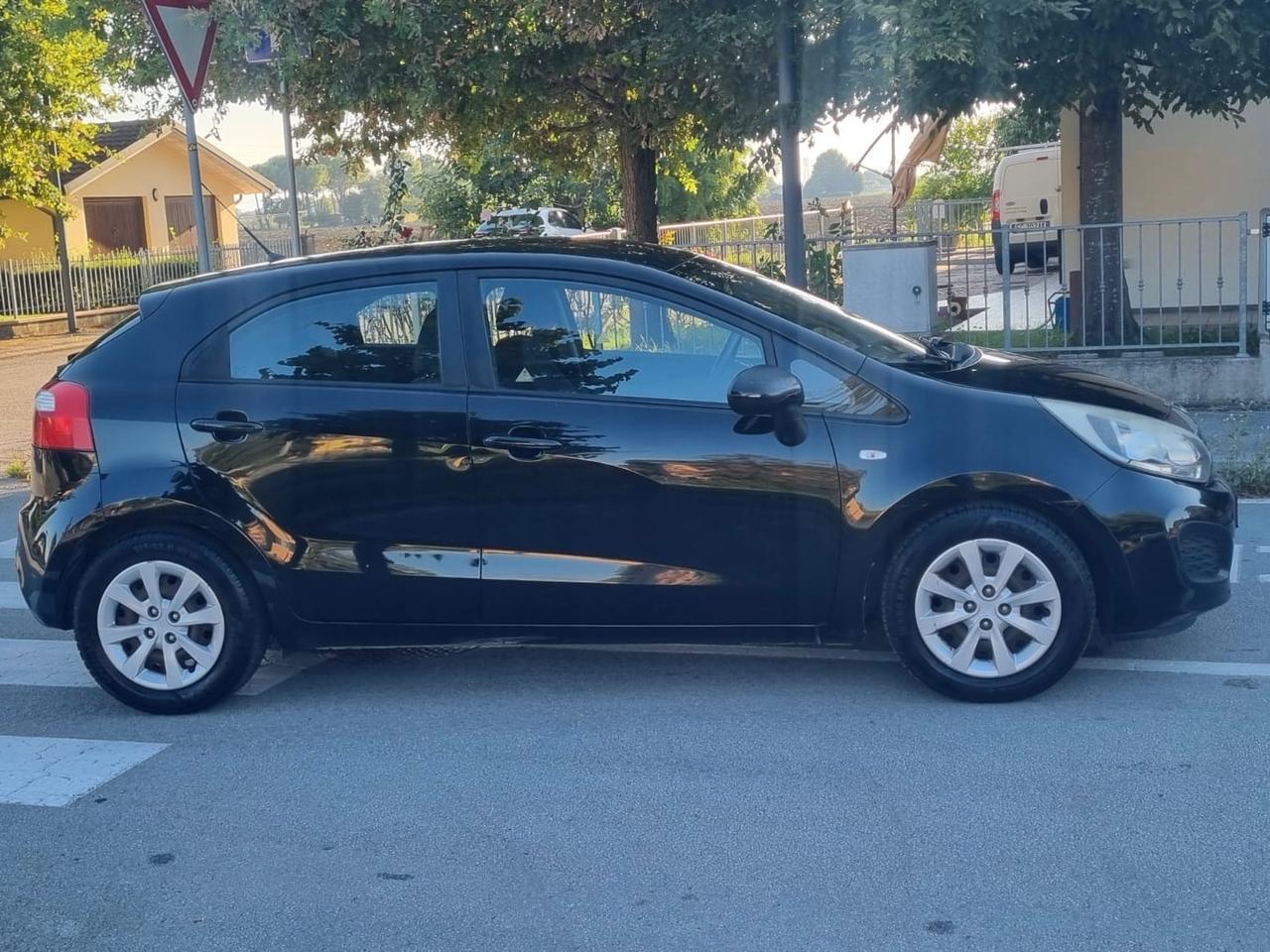 Kia Rio 1.2 CVVT 5p. EX