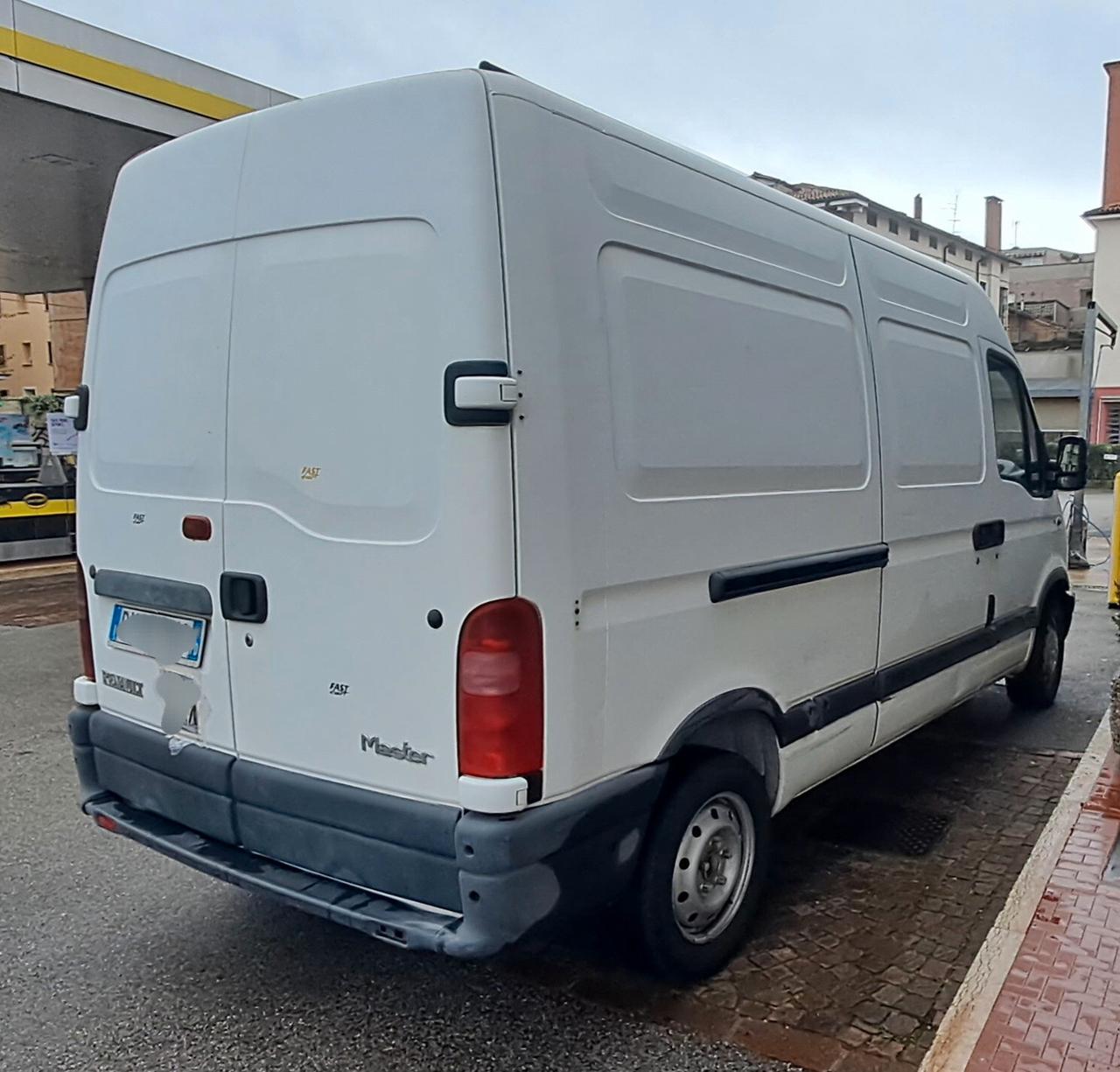 Renault Master T28 2.2 dCi 16V PC Furgone