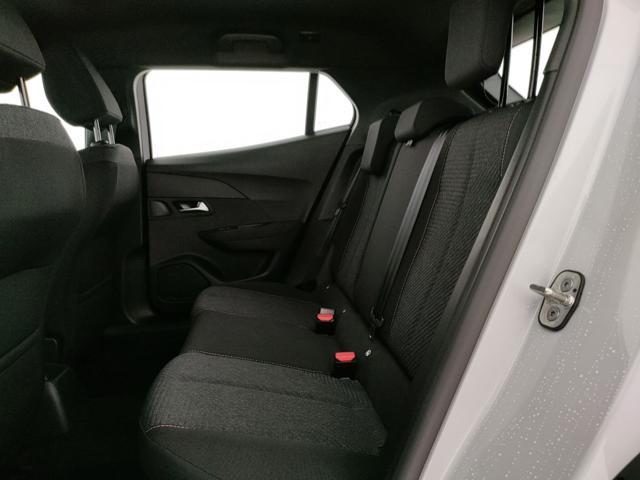 PEUGEOT 2008 Hybrid 145 e-DCS6 Style