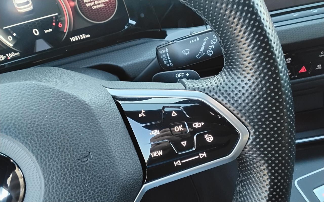 Volkswagen Golf 2.0 GTD DSG