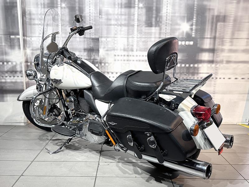 Harley Davidson Road King 1690 Classic FLHRC