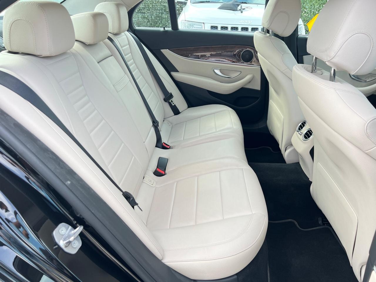 Mercedes-benz E Premium Plus “ 88 Mila Km CERTIFICATI “