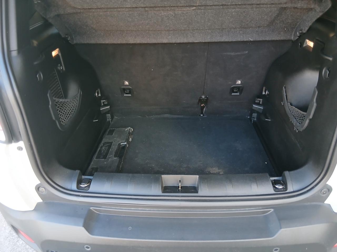 Jeep Renegade 1.4 MultiAir Limited FULL optional tua a € 199 mese