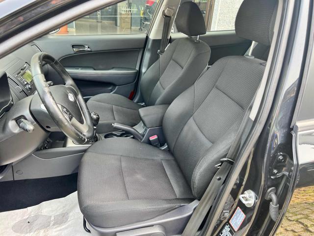 HYUNDAI i30 1.4 16V 109CV 5p. Active Special