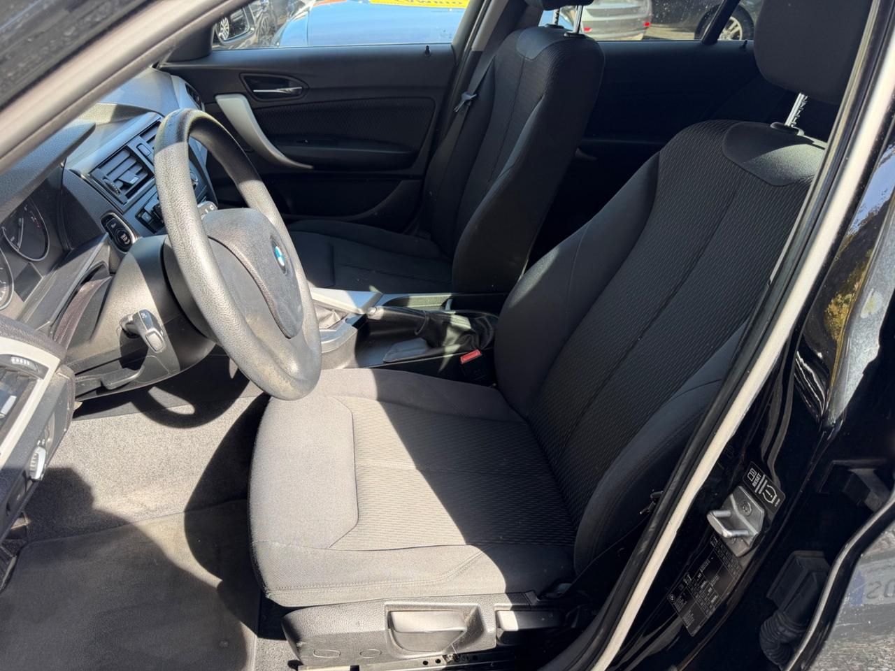 Bmw 116 116i 5p. Urban