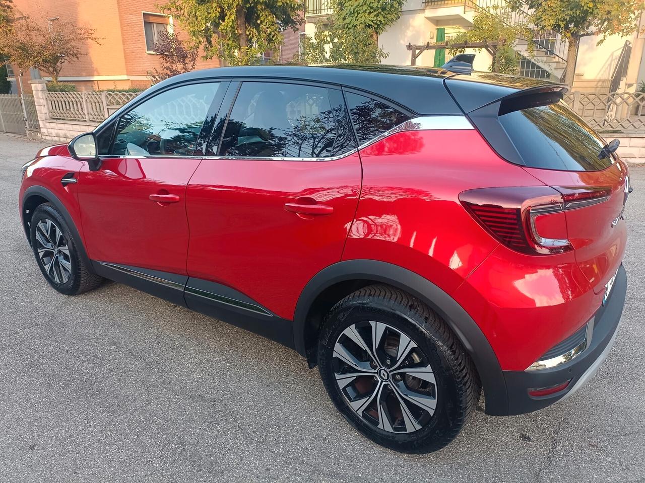 Renault Captur Full Hybrid 145 CV Techno