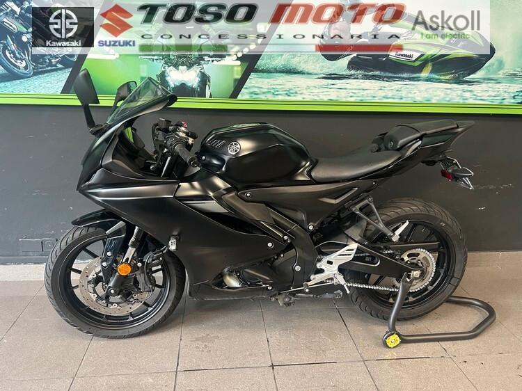 Yamaha YZF R125 R
