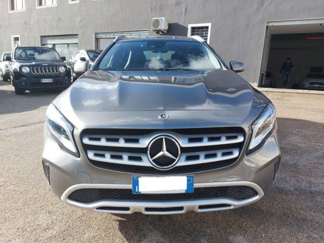 MERCEDES-BENZ GLA 200 d Automatic