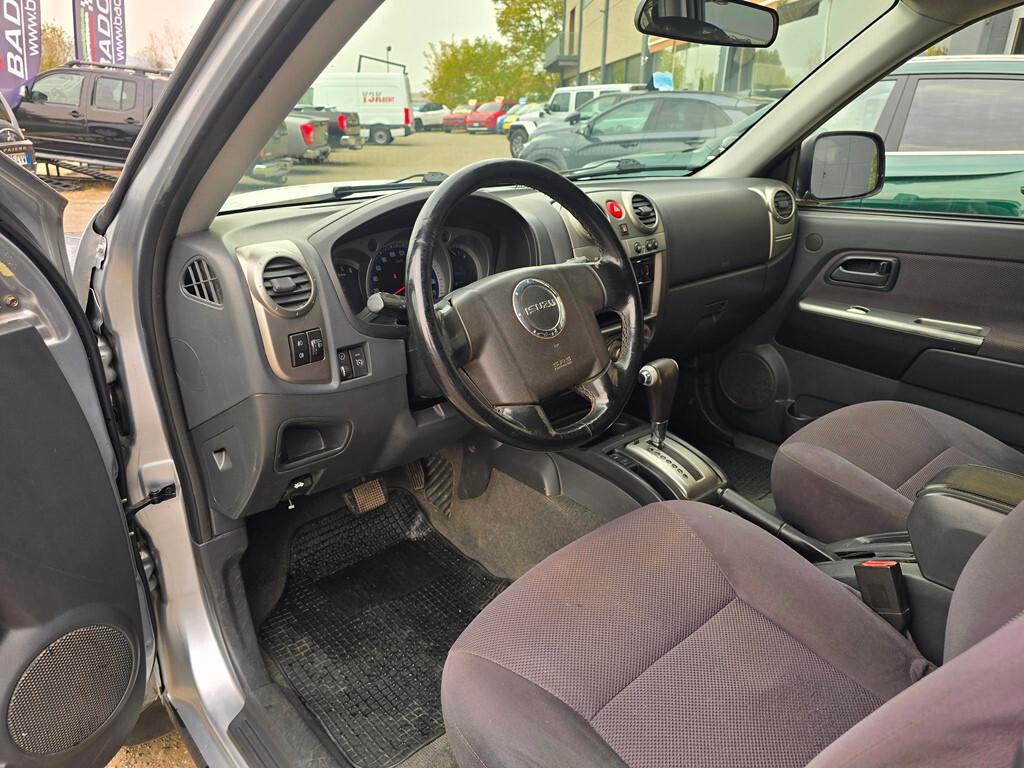 Isuzu D-Max 3.0 TDI 163CV CREW CAB "LS"