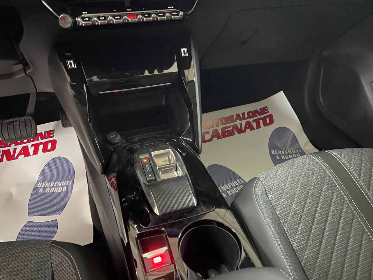 Peugeot 208 Hybrid 110 e-DCS6 Allure Km0 Neopatentati