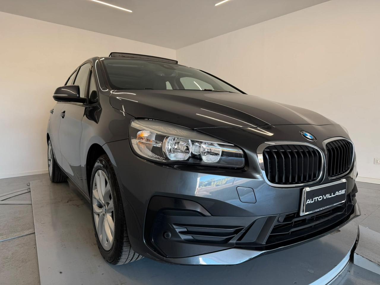 Bmw 2er Active Tourer 225xe iPerformance Business aut.