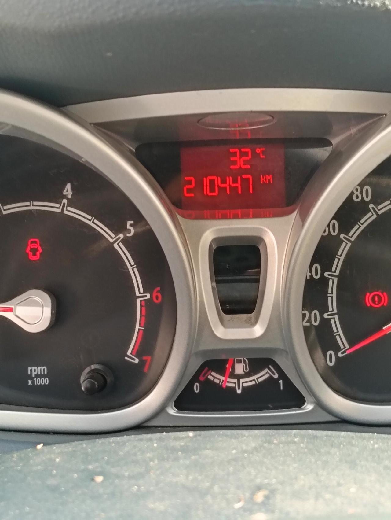 Ford Fiesta 1.4. 3 porte Titanium