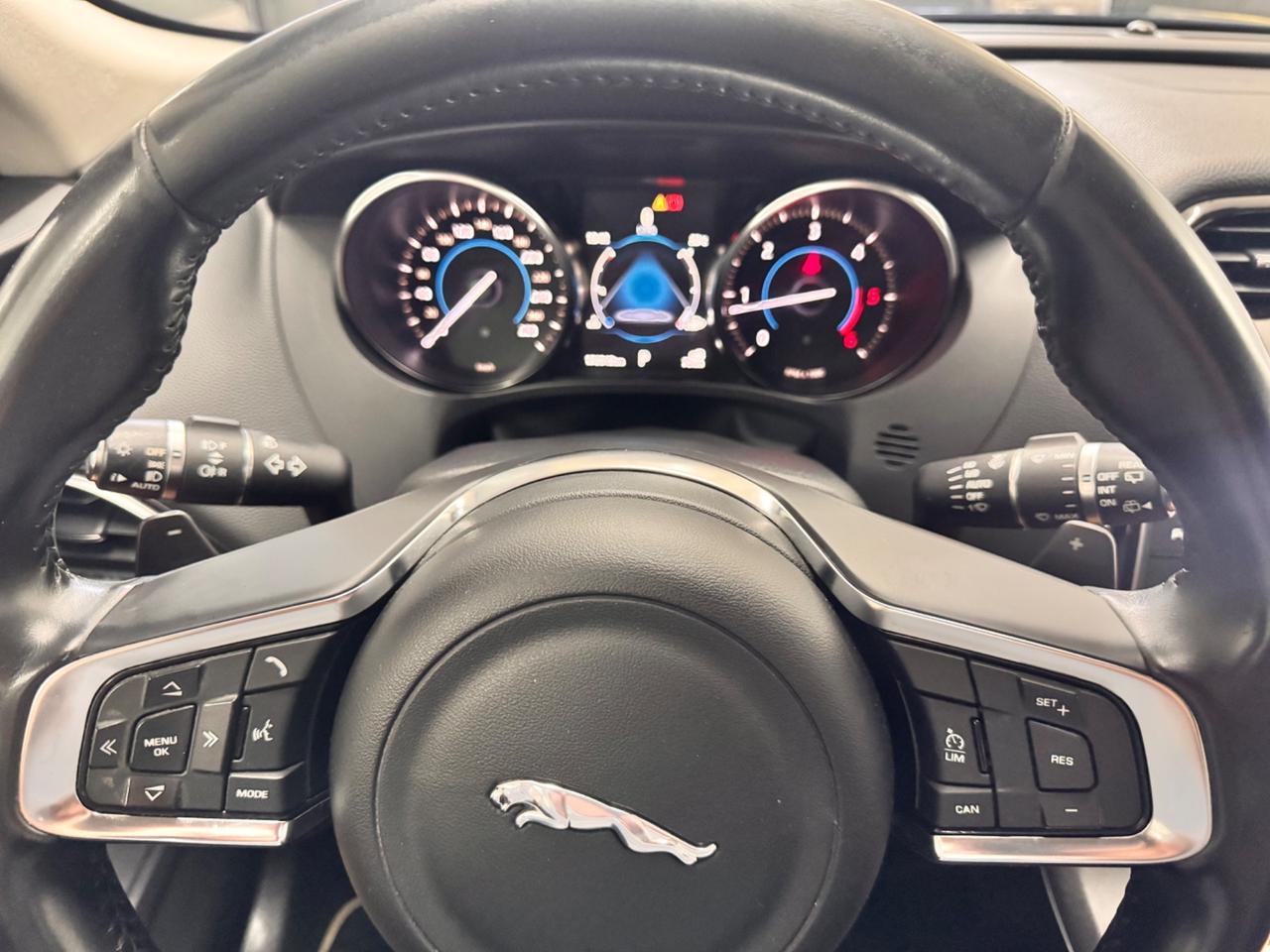 Jaguar F-Pace 2.0D 180 Cv AWD aut. Prestige 2018