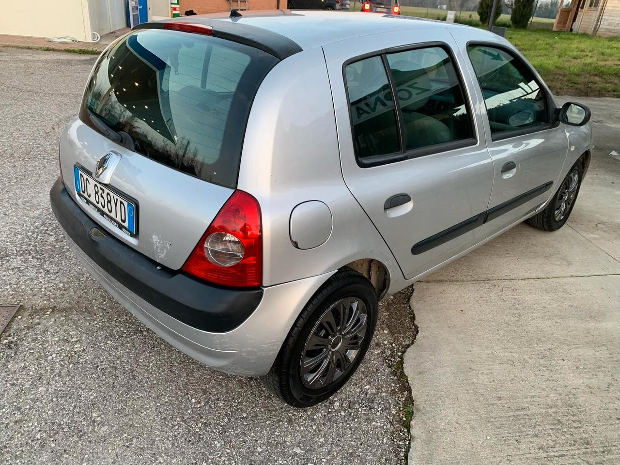 Renault Clio Storia 1.2 5 porte, ADATTA A NEOPATENTATO