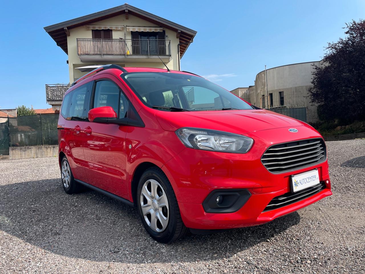 Ford Transit Courier 1.0 EcoBoost 100CV Van Trend 33.000 Km !!