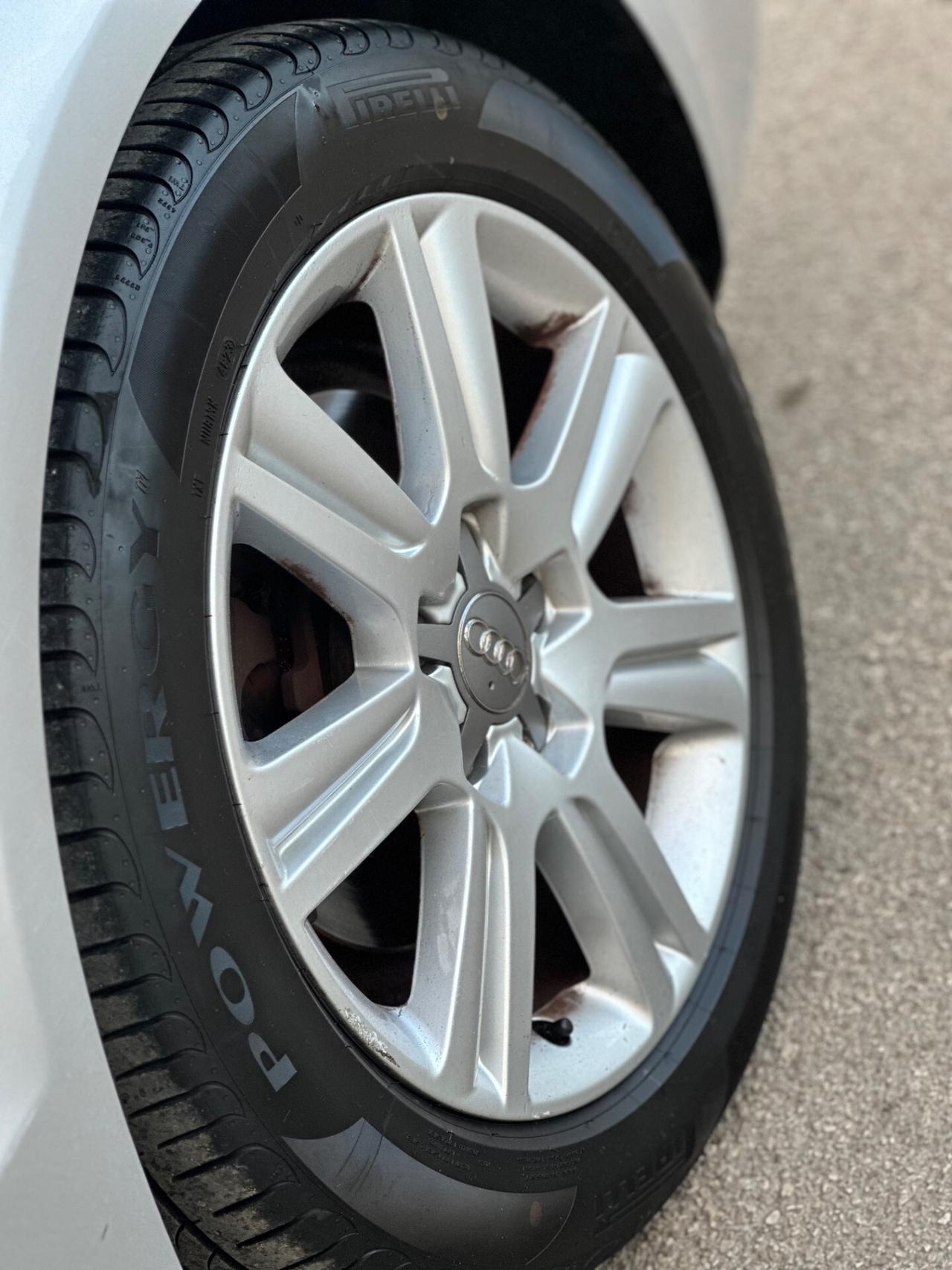 Audi A4 2.0 140 CV - 2009 - NAVIGATORE