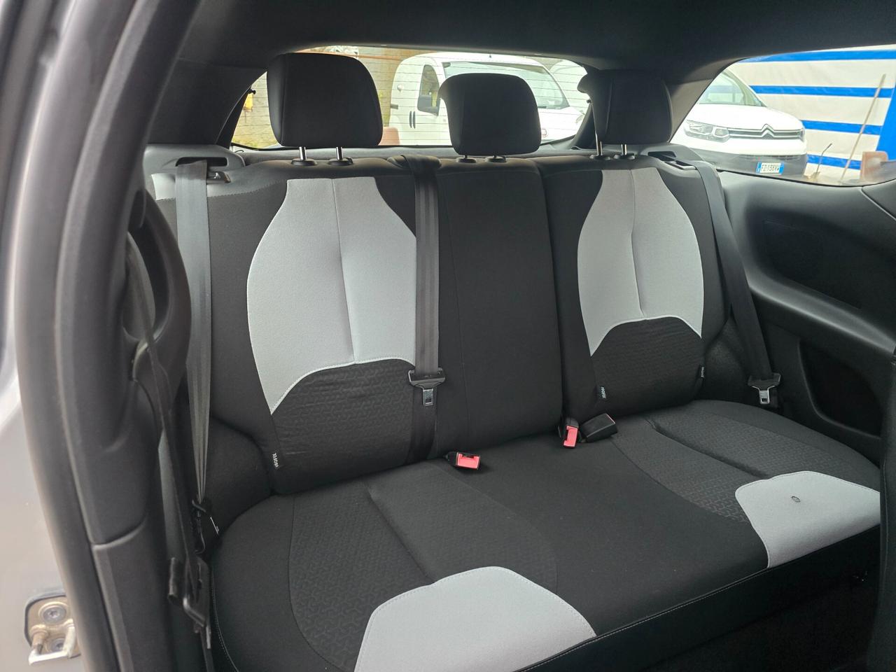 Ds DS3 3 1.4 HDi 70 Just Black