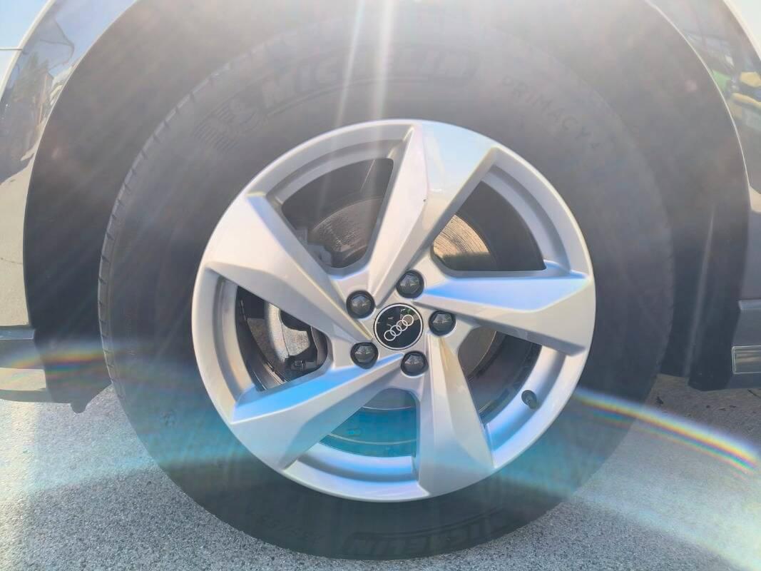 Audi Q3 35 2.0 tdi Business Advanced s-tronic