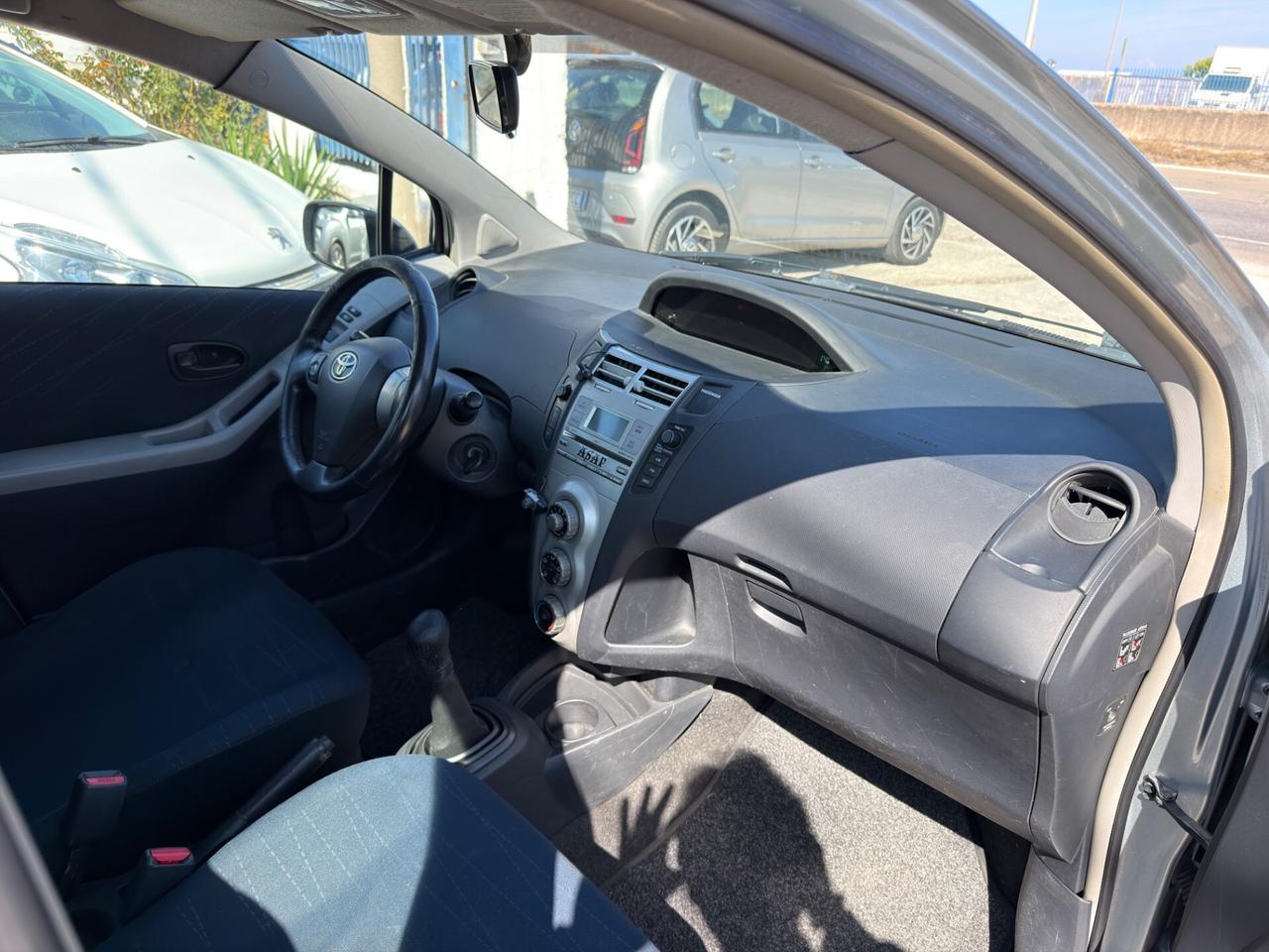 Toyota Yaris 1.0 5 porte Sol “NUOVISSIMA”